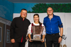 MIA-OVCJAK-V-DRUZBI-ORGANIZATORJEV